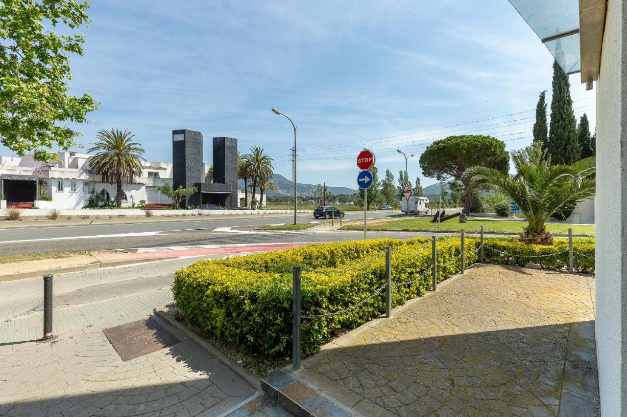 شقة V017 - Porto Marina روساس المظهر الخارجي الصورة